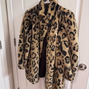 Stylish Leopard Print Teddy Jacket